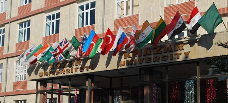Xəzər Universitetinin məzunları iş tapa bilir? – RƏQƏMLƏR