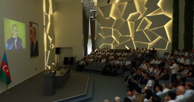 Mahmud Kaşqari adına Beynəlxalq Fond jurnalistləri təltif etdi – FOTOLAR