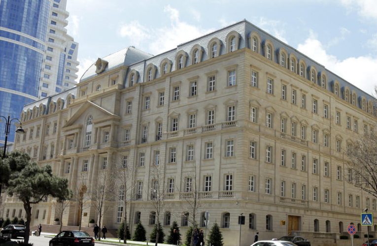 Maliyyə Nazirliyi növbəti depozit hərracı keçirdi