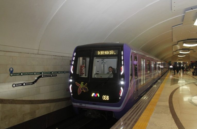 Metroda qatarların hərəkət vaxtı uzadılacaq