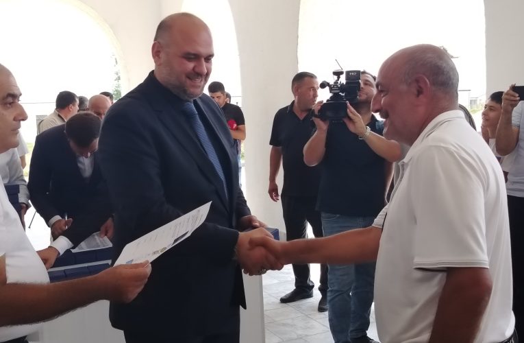 Köç karvanı Xıdırlı kəndinə çatdı – FOTO