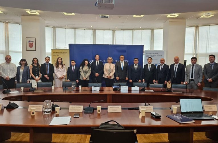 Aktual
                                                
                                                    29 İyul 2025, 16:00                                                
                                            
                                            
                                                
Nümayəndələrimiz Xorvatiyada rəqəmsal təhlükəsizlik sahəsində təcrübə mübadiləsi ediblər