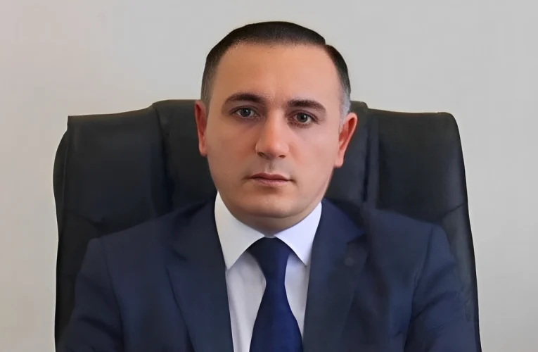 Bu universitetə yeni prorektor təyin edildi
