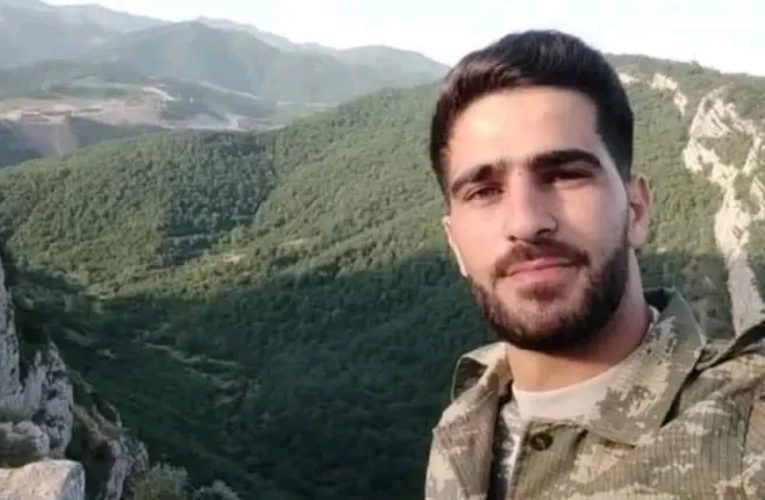 Ötən ay vəfat edən gənc şairin oğlu dünyaya gəldi