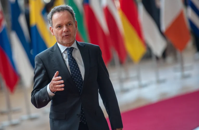 Sülh sazişi artıq əlçatandır – Niderland XİN