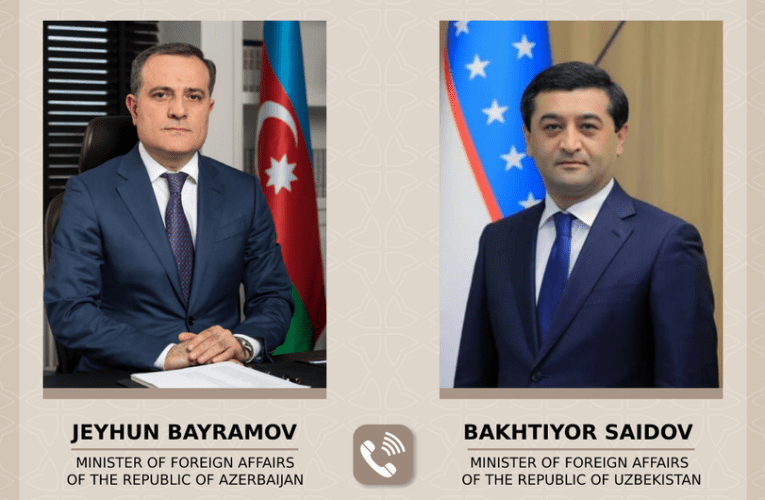 Ceyhun Bayramov özbək həmkarı ilə danışıqlar apardı 