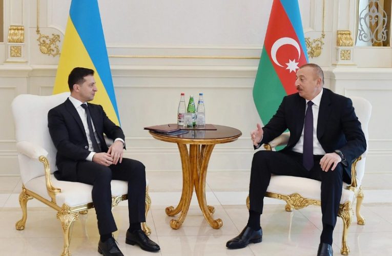 Liderlər Rusiyanın SOCAR-ın neft anbarına hava zərbələrini PİSLƏDİ