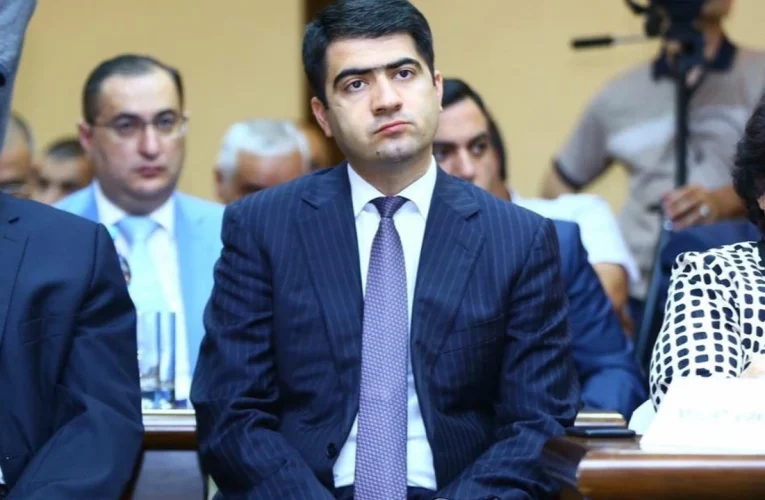 İcra başçısını ittiham edən qohumu barədə qərar verildi