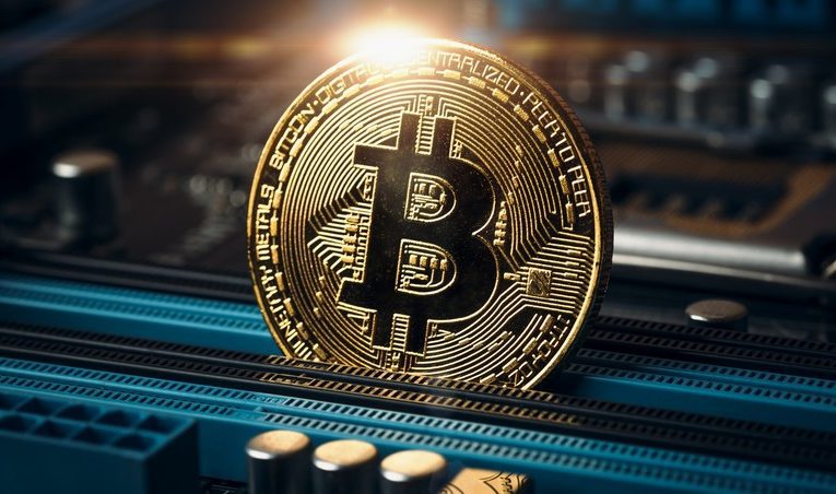 Bitkoin cüzi bahalaşıb