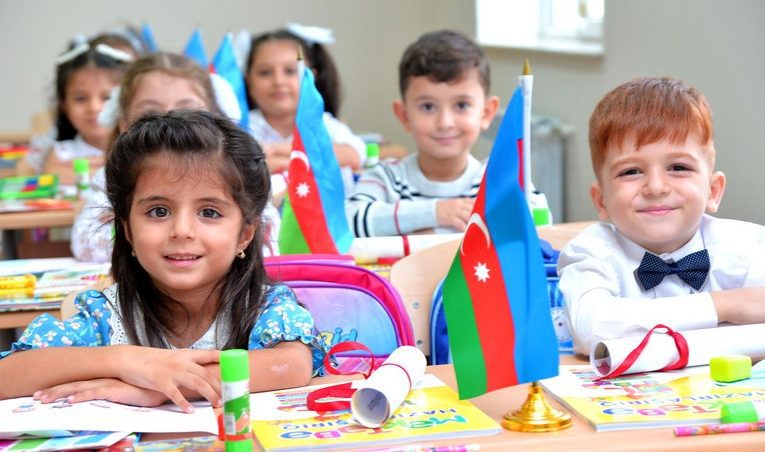 Yeni tədris ili üzrə 60 minə yaxın uşaq məktəbəhazırlıq qruplarına qəbul edilib