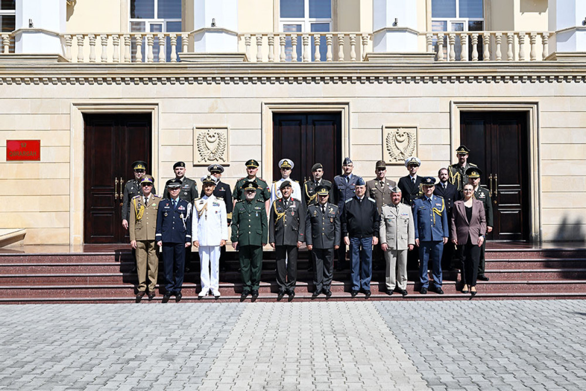 Hərbi attaşelər Heydər Əliyev adına Hərbi İnstitutda – VİDEO