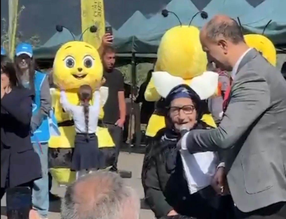 113 yaşlı kəlbəcərli Bal festivalında – VİDEO