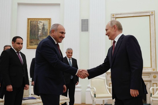 Putin-Paşinyan görüşündə deyilənlər: “Danışılacaq mövzularımız var”