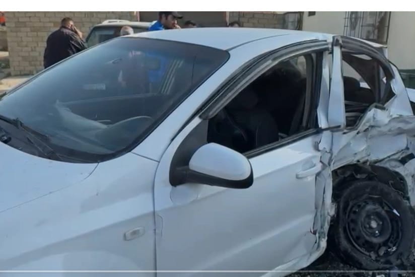 Sarayda 4 maşın toqquşdu – Xəsarət alanlar var