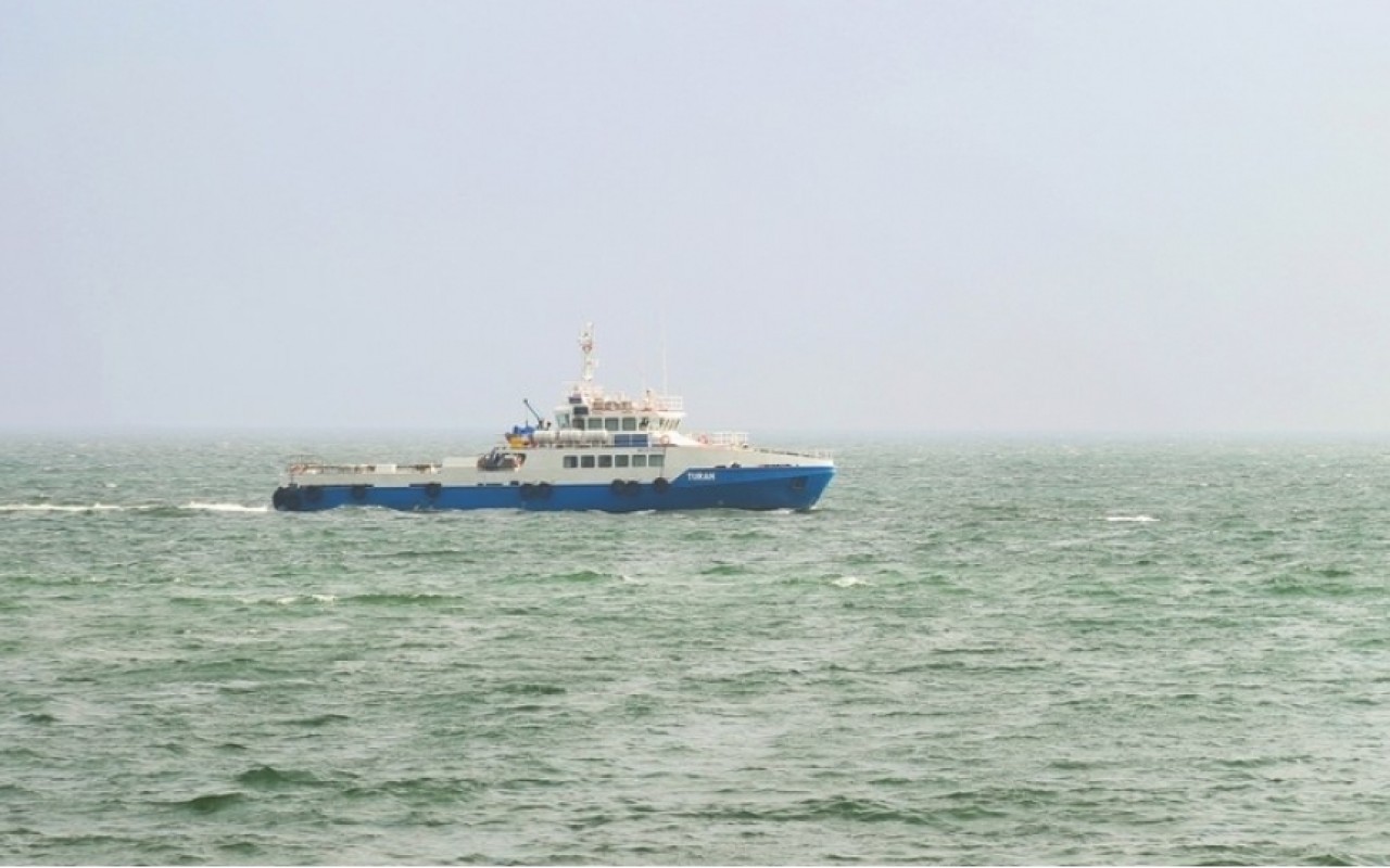 Küləkli hava şəraiti ilə bağlı gəmilərə xəbərdarlıq edildi