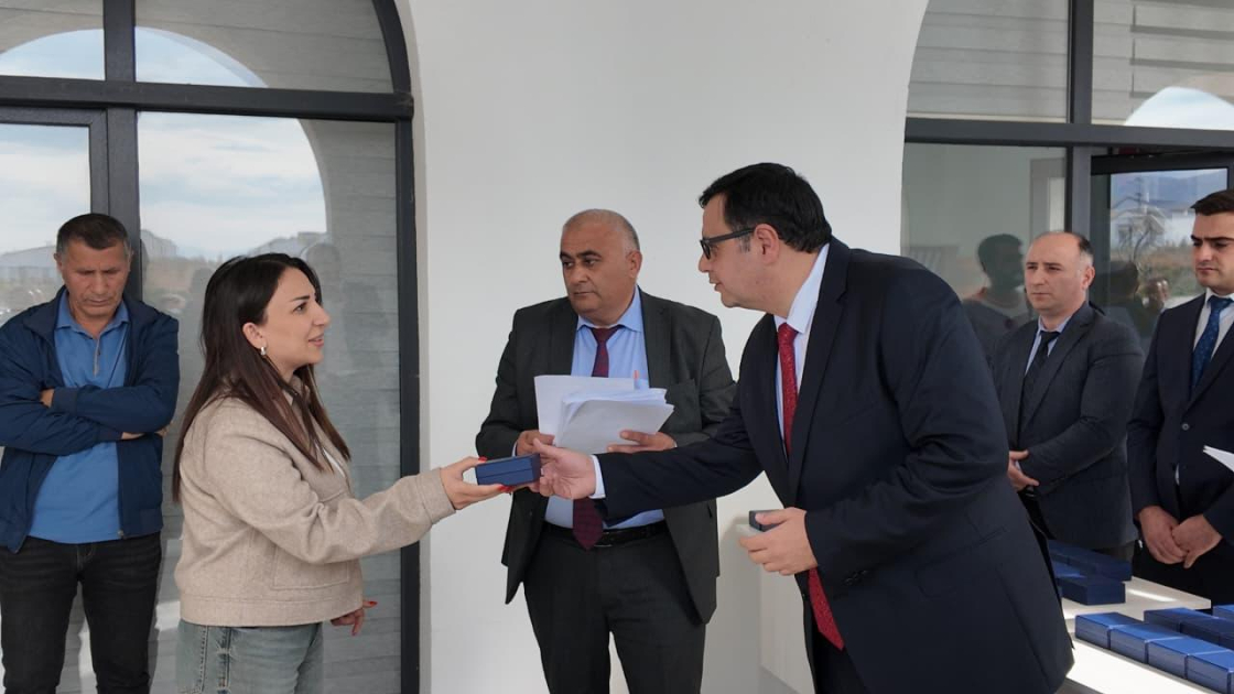 Xıdırlıya köçən 91 ailəyə mənzillərin açarları təqdim olundu – FOTO