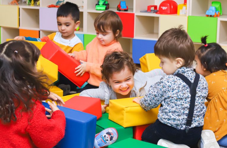 Bağçada yeni rəzalət — Uşaqlarımızı kimlərə əmanət edirik?