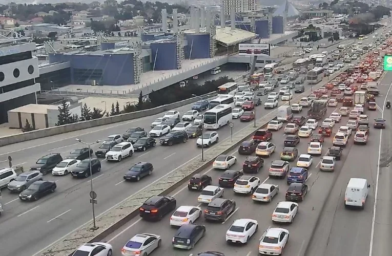 Bakı-Sumqayıt yolunda təmir işlərinin bitəcəyi vaxt açıqlandı