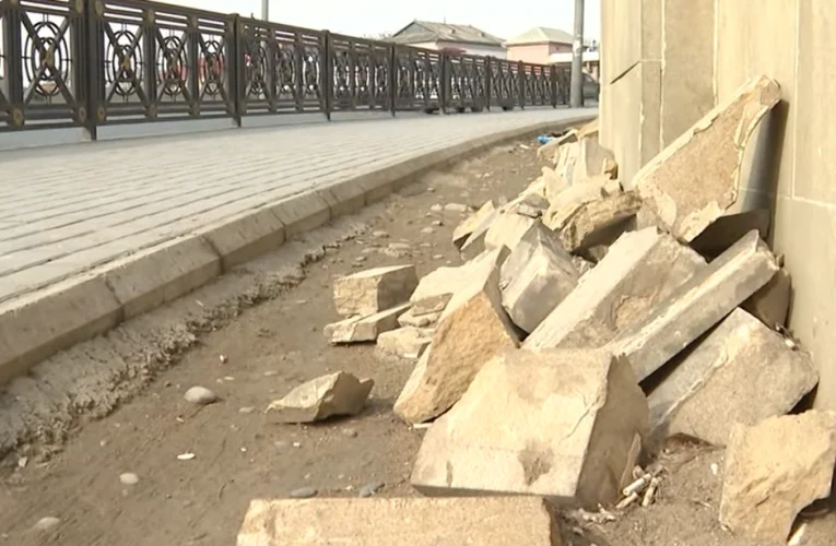 Sabunçuda sakinlər üçün təhlükə yaradan hasar