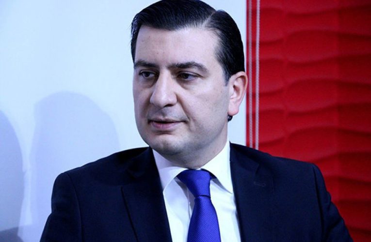 Prokuror Azər Qasımlıya cəza istədi