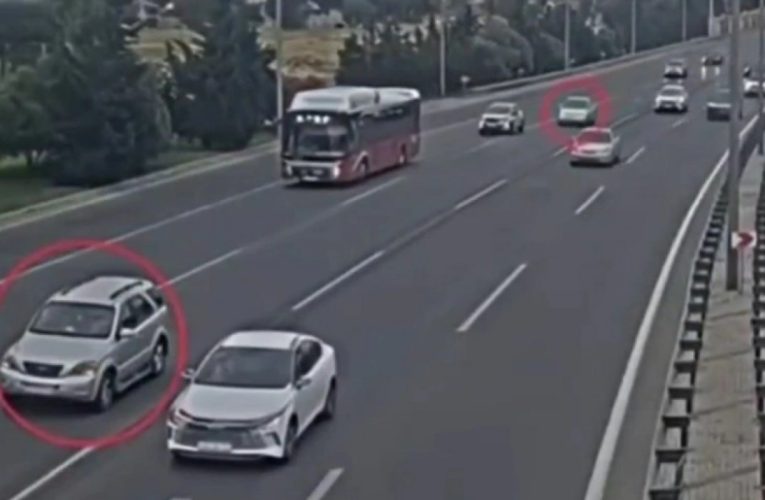 1889 texniki nasaz avtomobil yolda qaldı