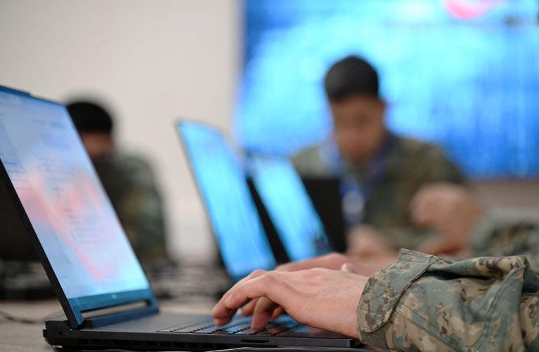 Azərbaycan və Böyük Britaniya hərbçiləri kibertəhlükəsizlik təlimində iştirak ediblər