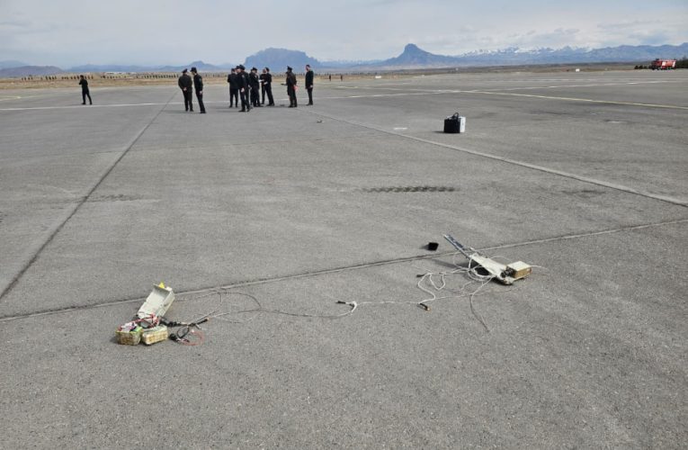 Naxçıvan aeroprotuna düşən dronun qalıqları – FOTO