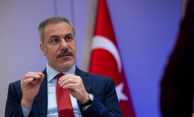 Hakan Fidan Azərbaycan–Ermənistan sülh prosesindən danışdı 