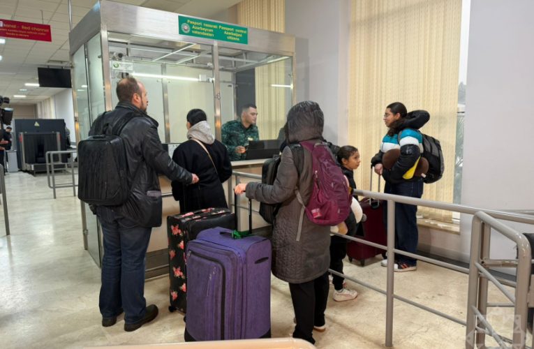 Meksika diplomatları İrandan Azərbaycana təxliyə olundu – FOTO