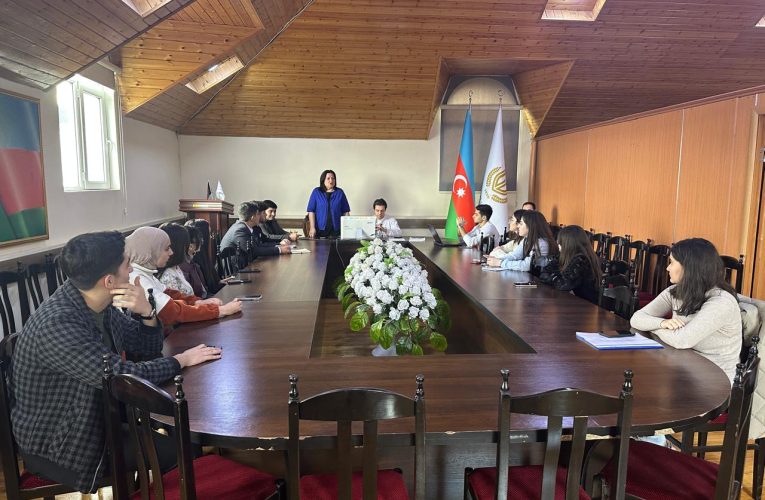 Aktual
                                                
                                                    Bu gün, 12:26                                                
                                            
                                            
                                                
Gəncə Dövlət Universitetində “Startup Həftəsi” keçirilib