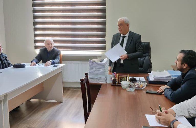 Tanınmış jurnalist siyasi partiyaya üzv oldu