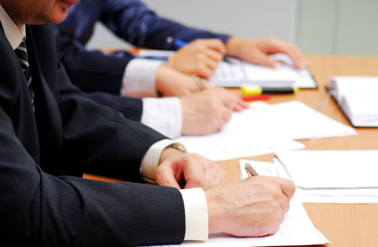 Dövlət qulluğu üzrə test imtahanı keçirilir