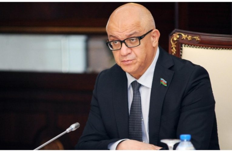 Rusiya Ter-Petrosyanı birləşdirici fiqura çevirmək istəyir – Sahib Alıyev