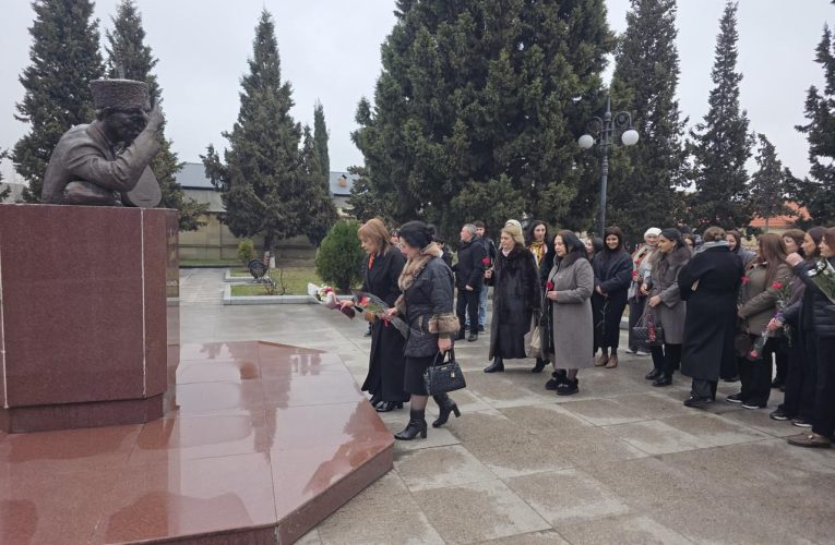 Aşıq Şəmşir Göygöldə yad olundu – FOTOLAR