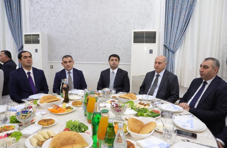 Aktual
                                                
                                                    Bu gün, 11:05                                                
                                            
                                            
                                                
Neftçalada iftar süfrəsi açıldı – FOTOLAR