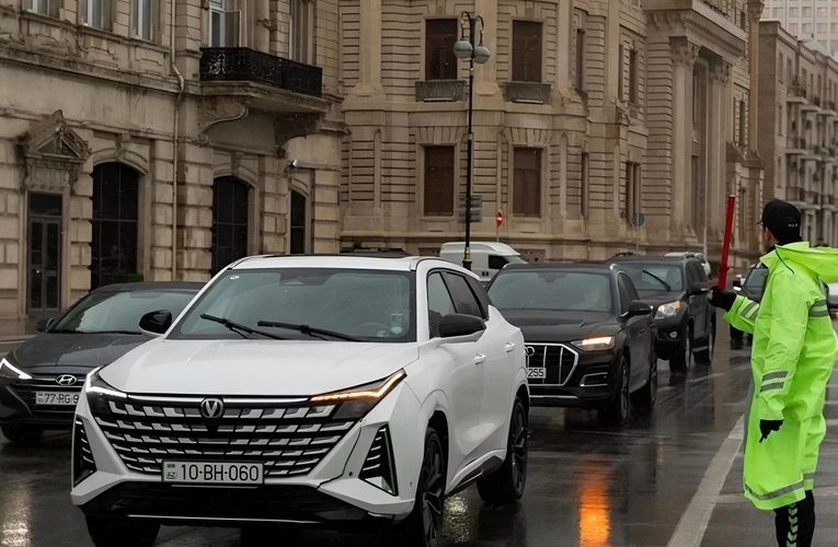 Yollarda qəza riski artıb – Yol polisi sürücülərə çağırış etdi
