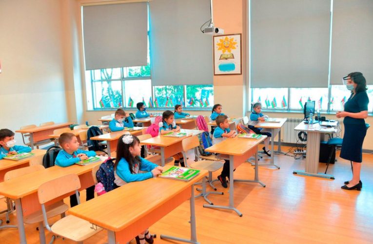 Məktəblərdə şagirdlərin davamiyyəti azalıb – Nazirlik