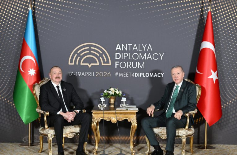 İlham Əliyevlə Ərdoğanın görüşü keçirilir