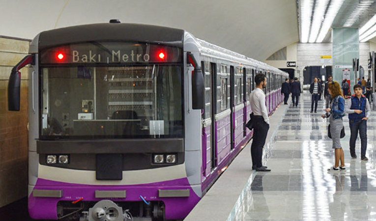 Bakı metrosunun stansiya rəisi vəfat etdi – FOTO