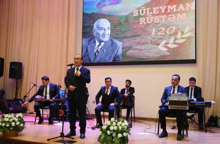 Aktual
                                                
                                                    Bu gün, 13:08                                                
                                            
                                            
                                                
Süleyman Rüstəmin 120 illik yubileyi keçirilib – FOTOLAR