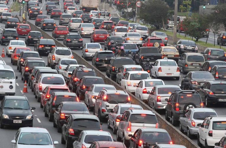 Bakıdakı yollarda yenə tıxac var – SİYAHI