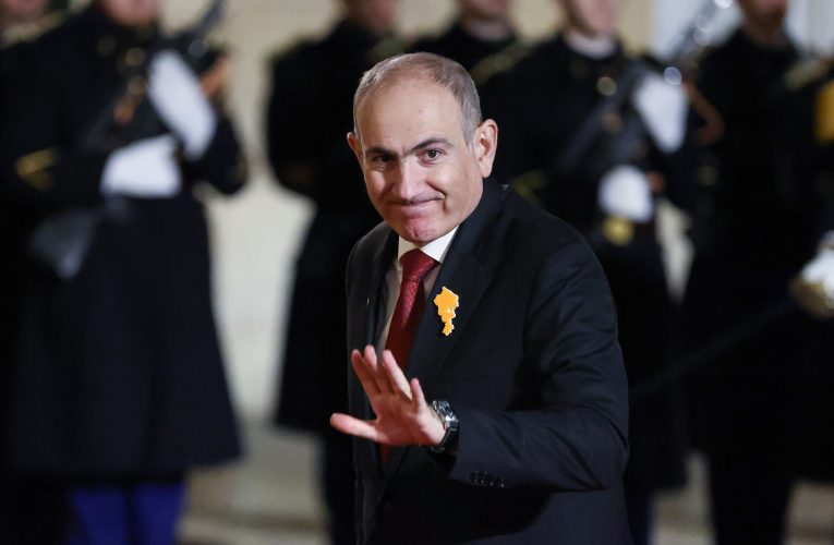 Paşinyan: Azərbaycanla yolların tam açılacağına şübhə etmirəm