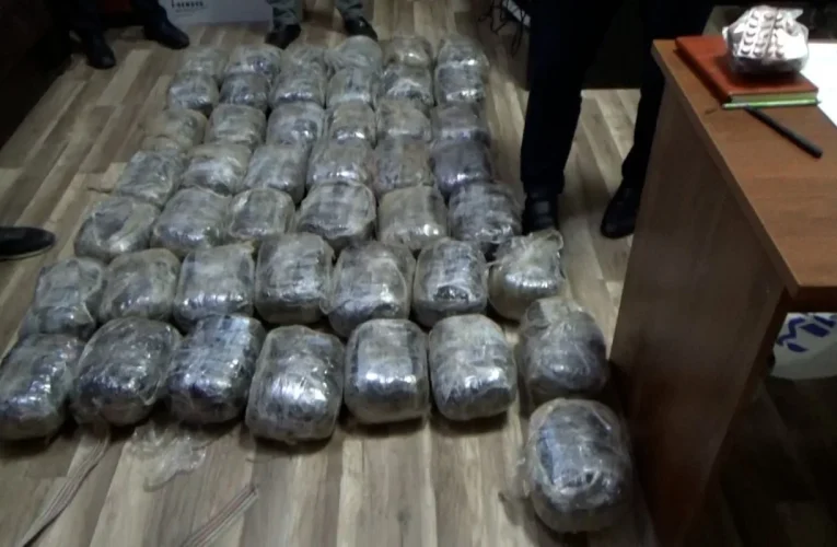 Azərbaycana 328 kq narkotik keçirmək istədilər