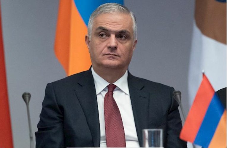 Aİ və Rusiya ittifaqı arasında seçim edəcəyik – Paşinyanın müavini