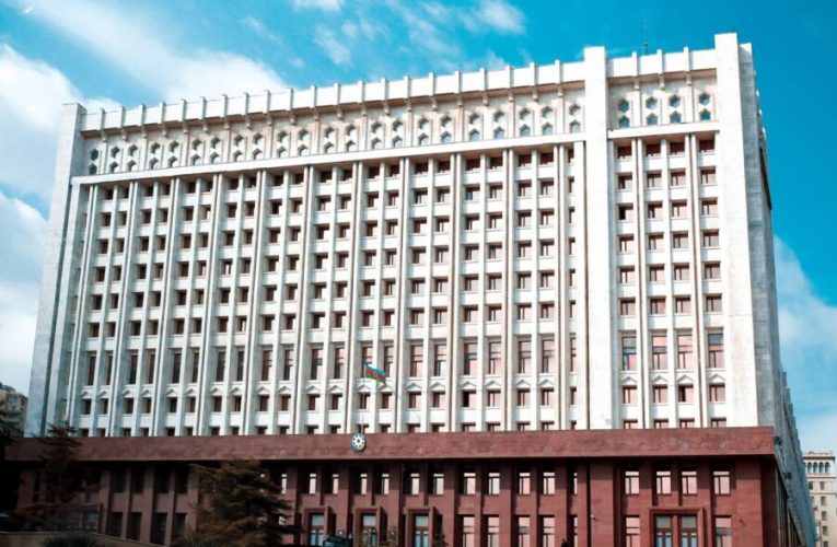 Prezident Administrasiyasında Mütəllim Rəhimovla görüş keçirildi