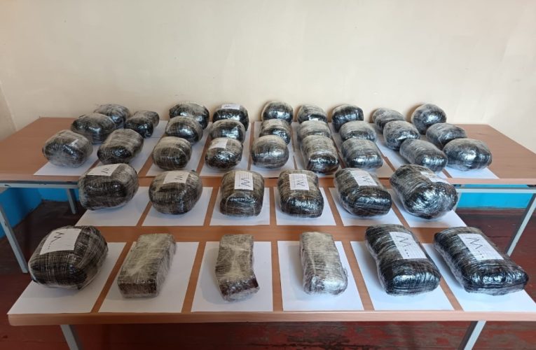 İrandan Azərbaycana 35 kq narkotik keçirilməsinin qarşısı alındı – FOTO
