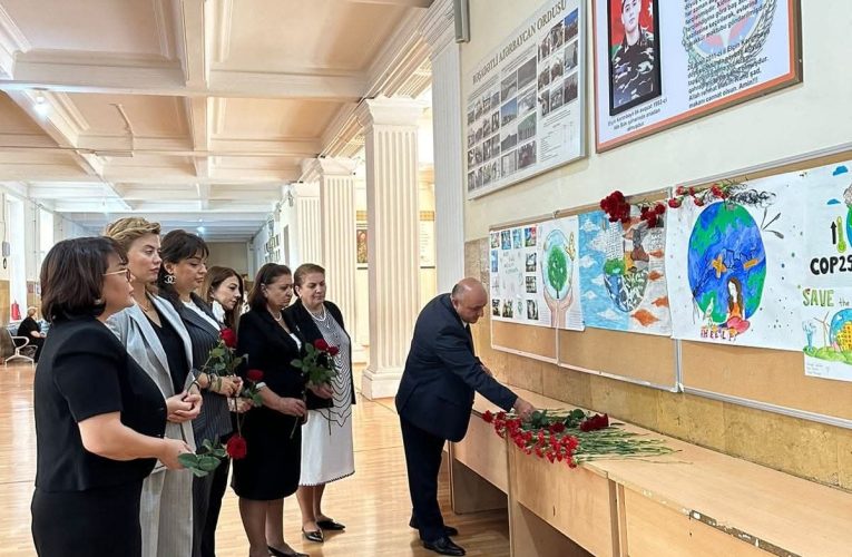 Aktual
                                                
                                                    Bu gün, 09:08                                                
                                            
                                            
                                                
Şəhid Elçin Kərimbəylinin həyat yolu şagirdlərə nümunə göstərildi