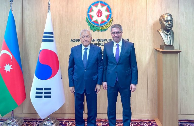 Aktual
                                                
                                                    1 İyun 2026, 16:28                                                
                                            
                                            
                                                
BMU rektoru Azərbaycanın Koreyadakı səfirliyində olub