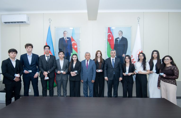 Aktual
                                                
                                                    Bu gün, 16:40                                                
                                            
                                            
                                                
BMU-da Milli Qurtuluş Günü qeyd olundu – FOTO