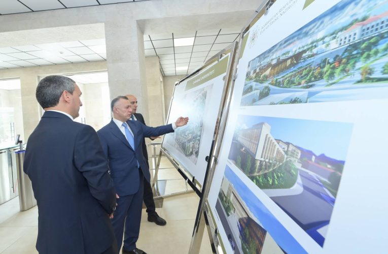 Nazirlər Qarabağ Universitetinin klinikasında oldular – FOTO